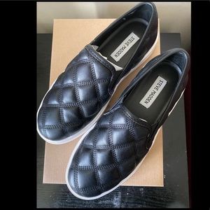 ✖️SOLD✖️ NWB Steve Madden • Legacy Platforms